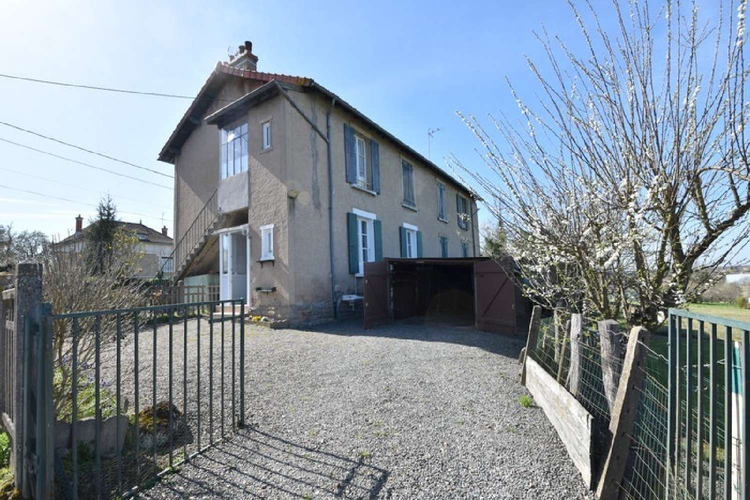te koop appartement Cercy-la-Tour Nièvre 2