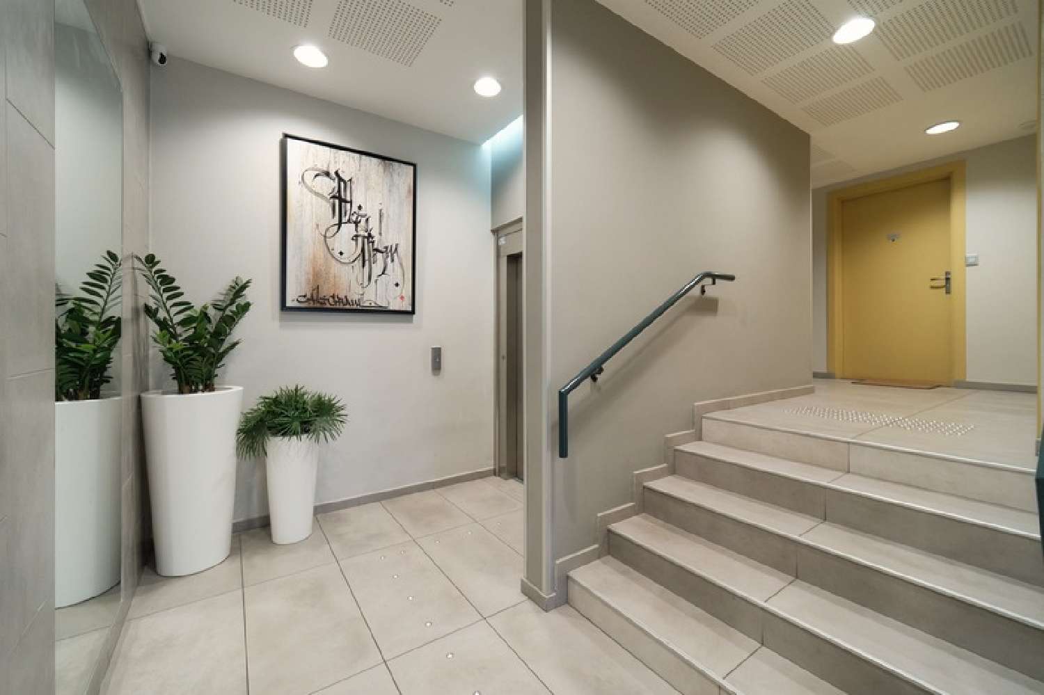 for sale apartment Givors Rhône 8