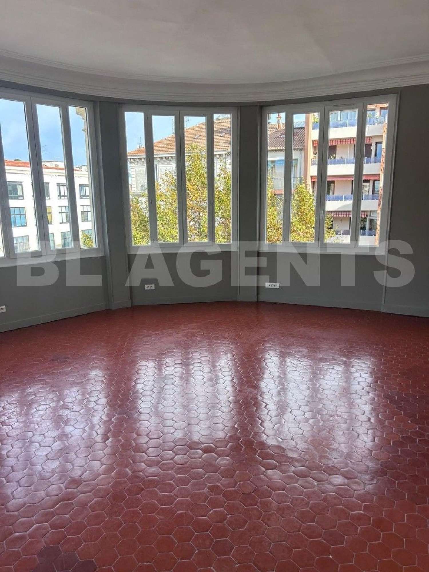  kaufen Wohnung/ Apartment Hyères Var 1