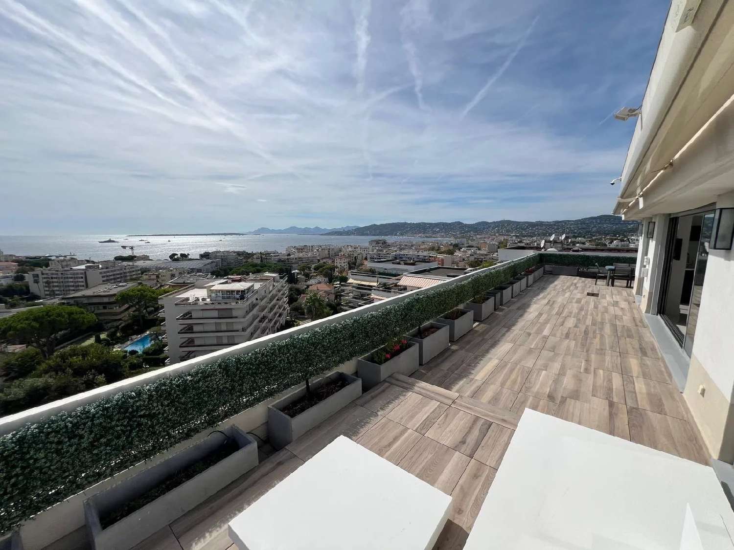  te koop appartement Juan-les-Pins Alpes-Maritimes 5