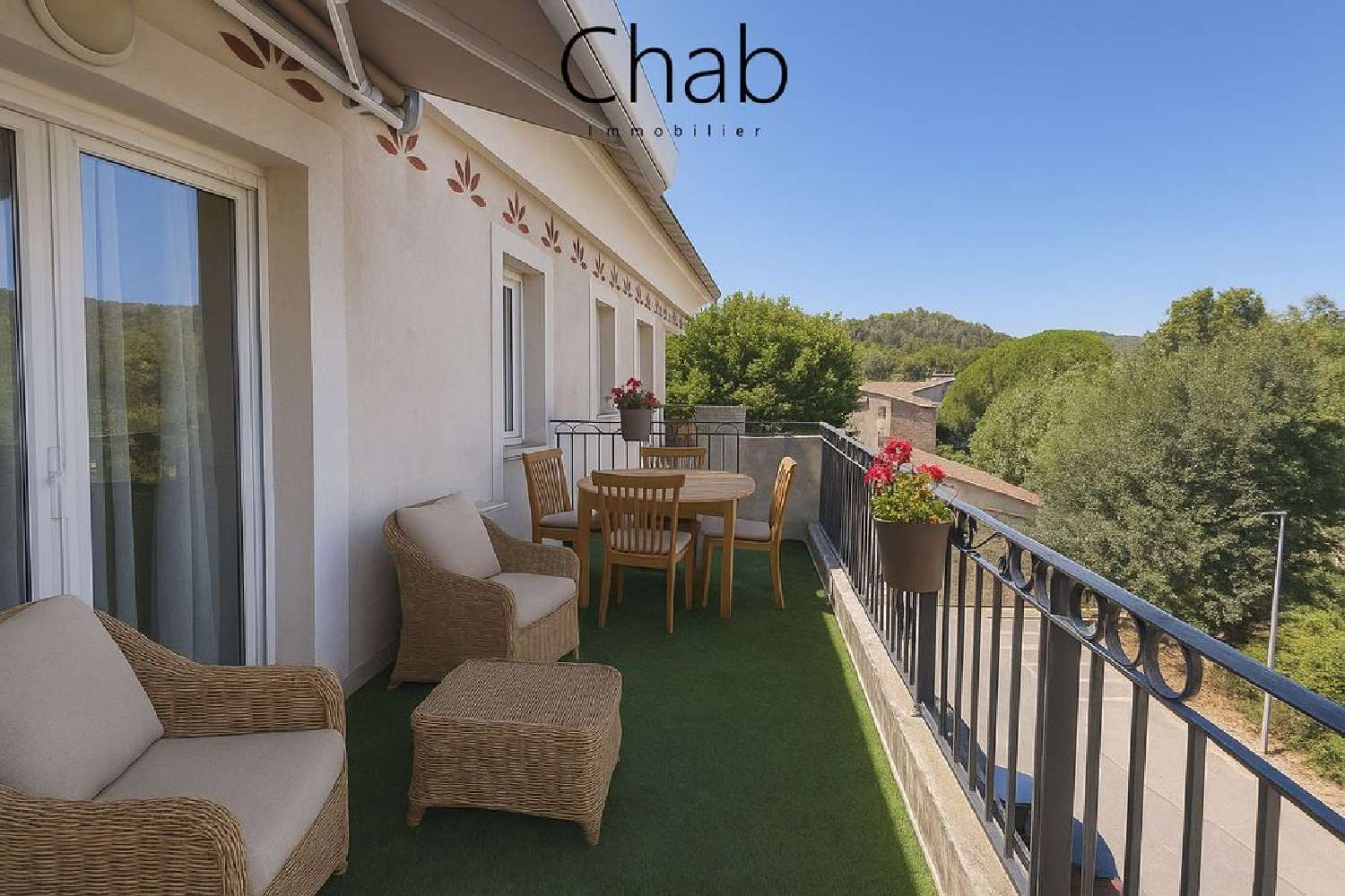  te koop appartement La Destrousse Bouches-du-Rhône 1