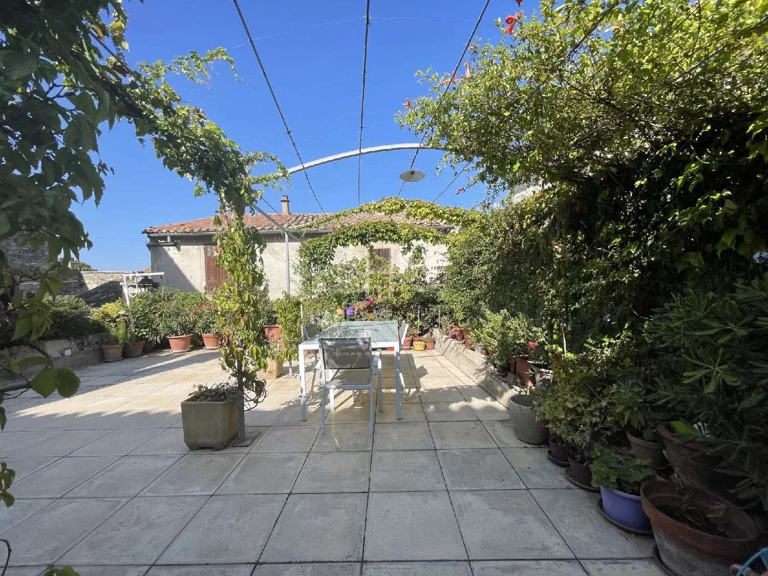  te koop appartement Les Baux-de-Provence Bouches-du-Rhône 1