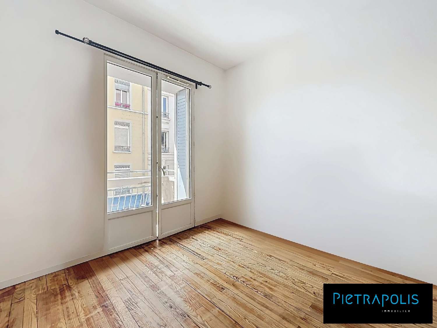 for sale apartment Lyon 7e Arrondissement Rhône 4