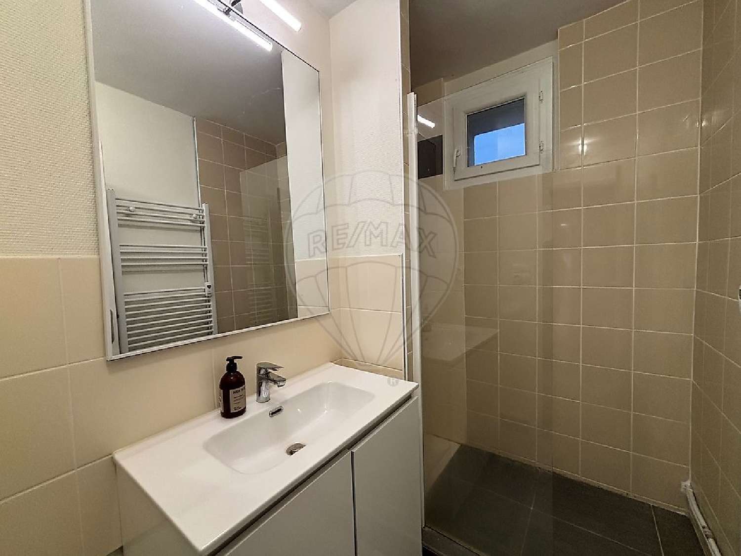  for sale apartment Lyon 8e Arrondissement Rhône 7