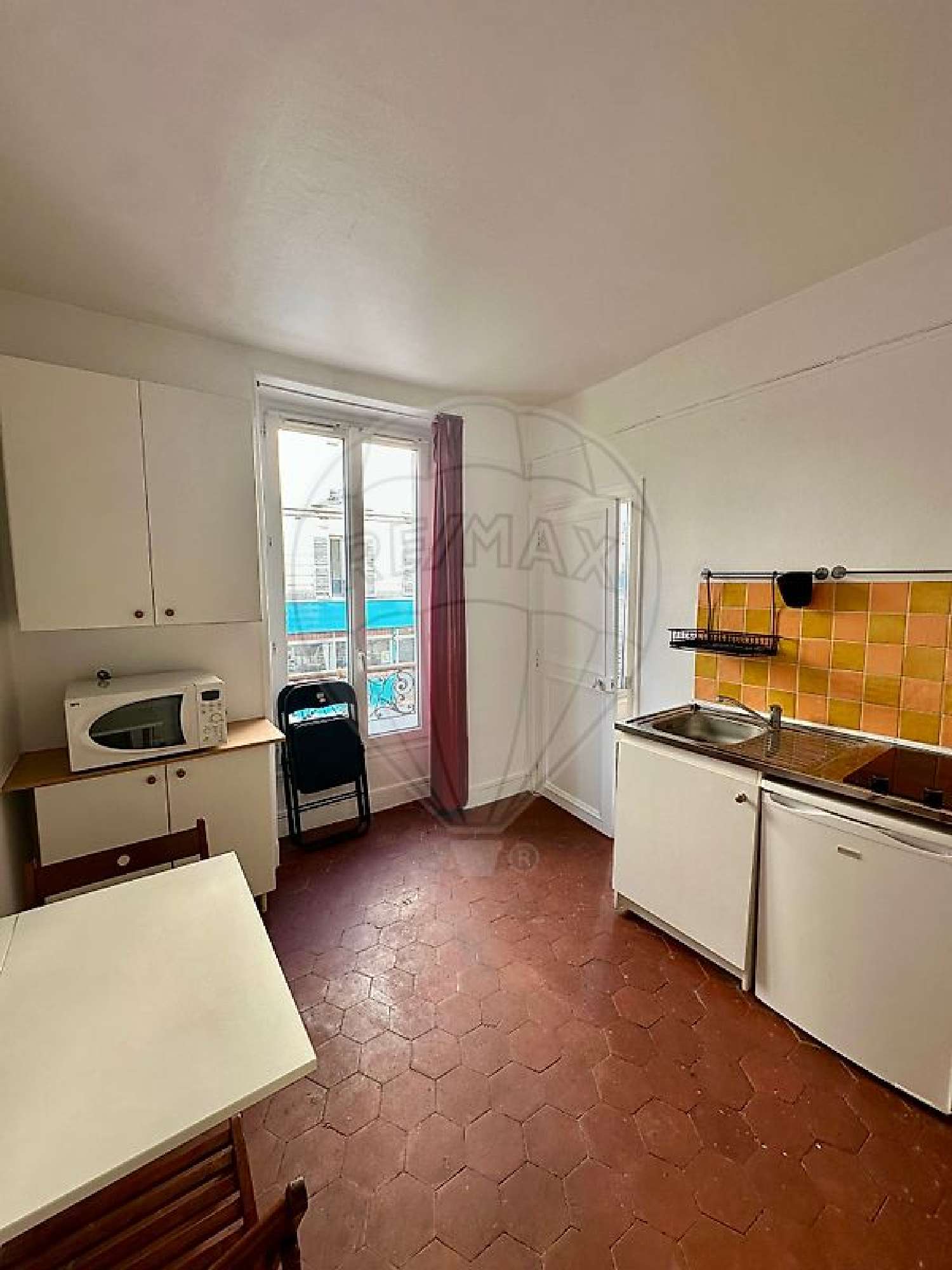 for sale apartment Paris 10e Arrondissement Paris (Seine) 2