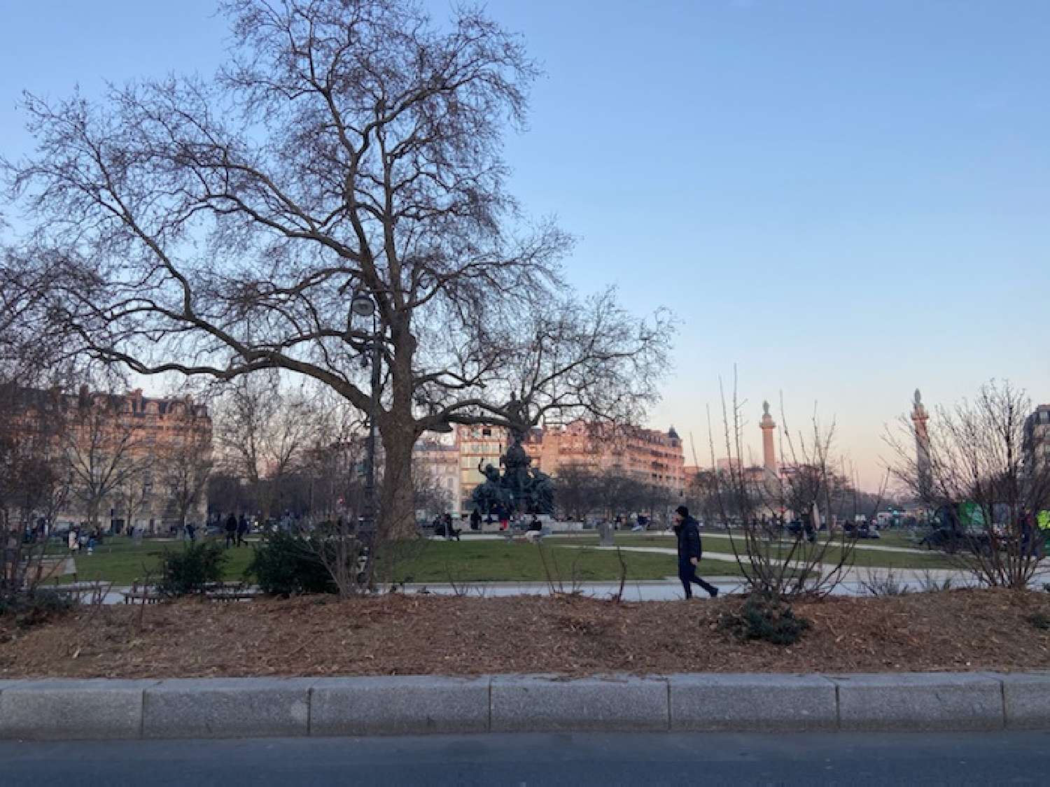  te koop appartement Paris 11e Arrondissement Parijs (Seine) 2