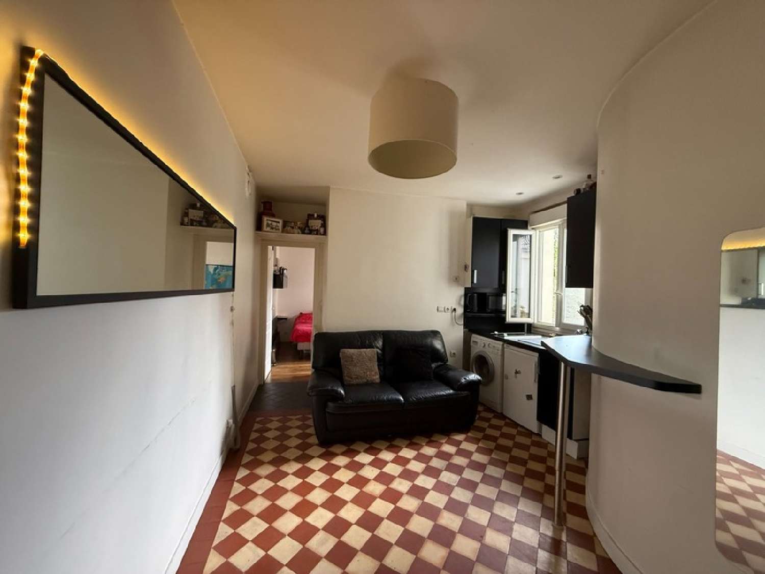 à vendre appartement Paris 18e Arrondissement Paris (Seine) 3