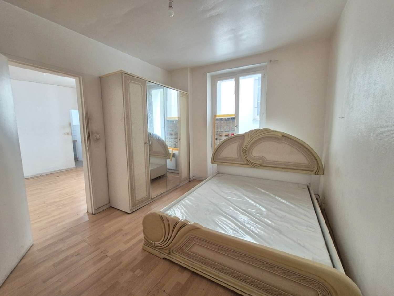 te koop appartement Paris 18e Arrondissement Parijs (Seine) 8