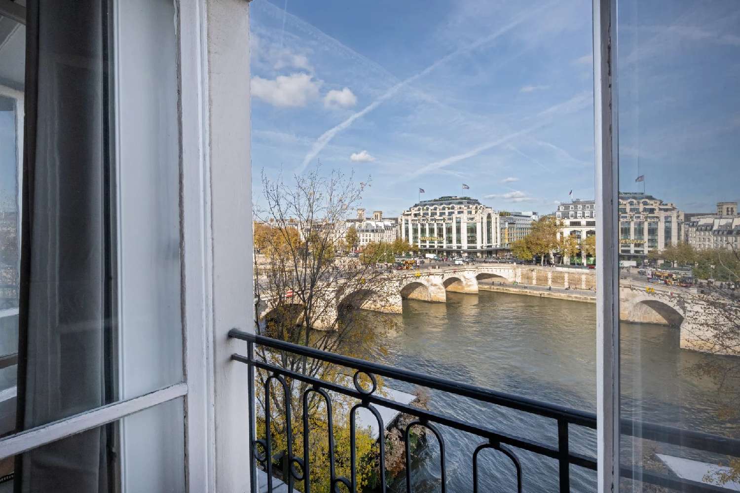 à vendre appartement Paris 1er Arrondissement Paris (Seine) 8