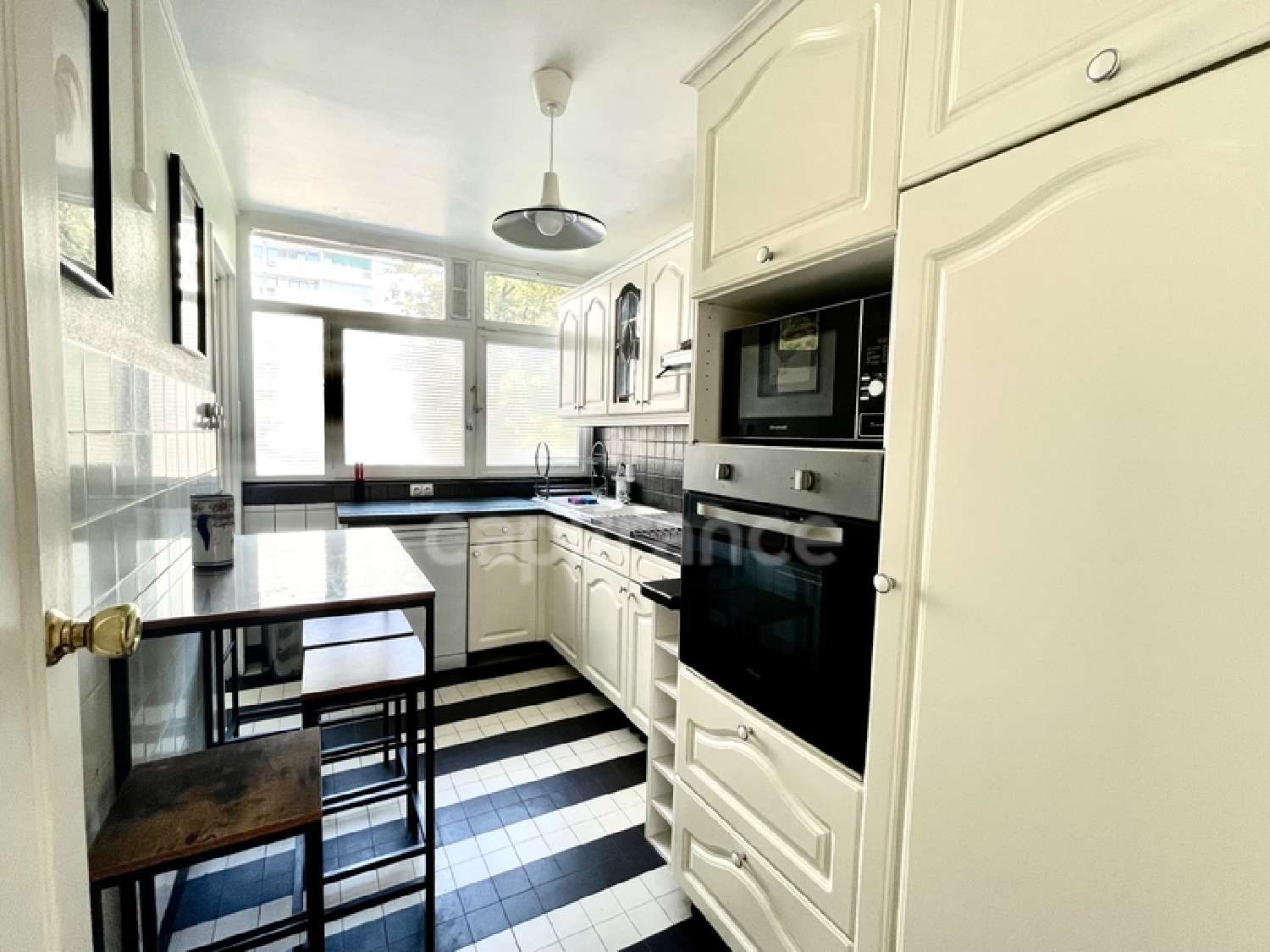 for sale apartment Paris 20e Arrondissement Paris (Seine) 4