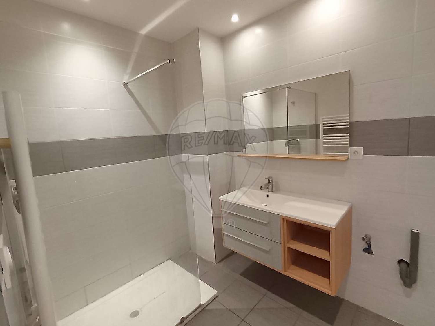  te koop appartement Pommiers Rhône 7