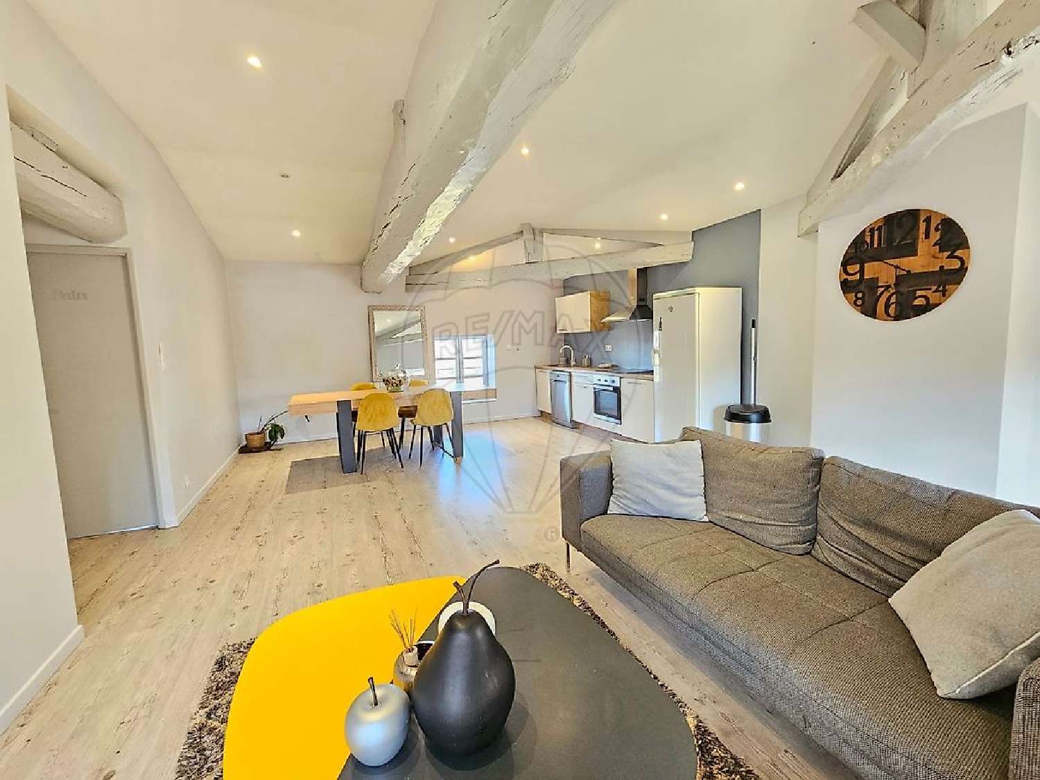  te koop appartement Pommiers Rhône 2