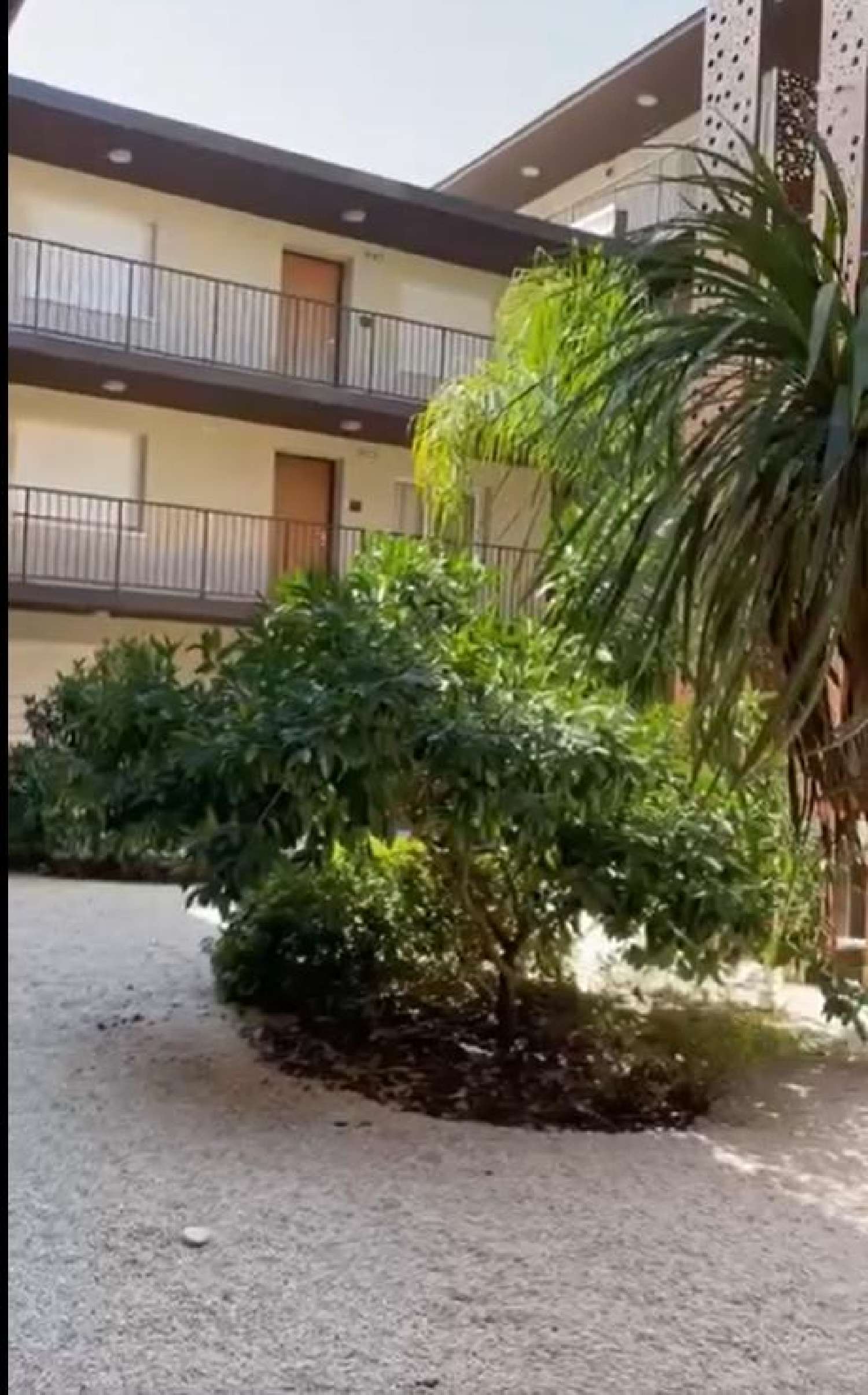 for sale apartment Remoulins Gard 3