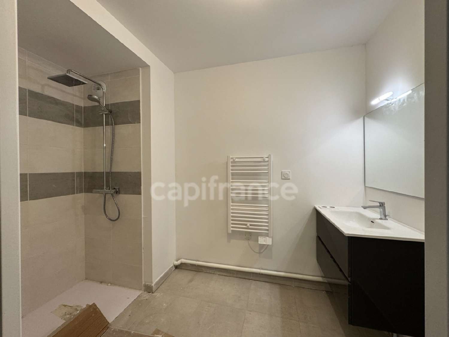  kaufen Wohnung/ Apartment Saint-Césaire Gard 6