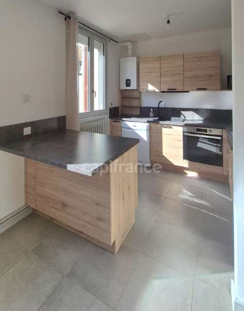 Saint-Gaudens Haute-Garonne apartment foto 7170388