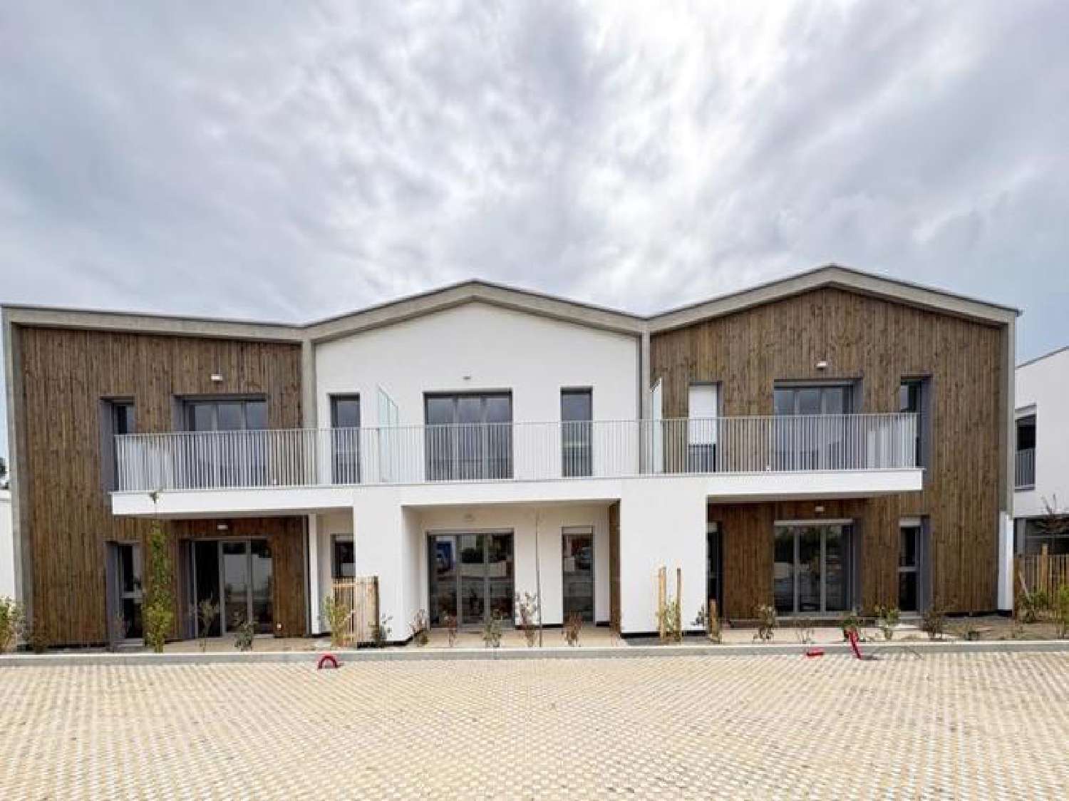 for sale apartment Saint-Gilles-Croix-de-Vie Vendée 1