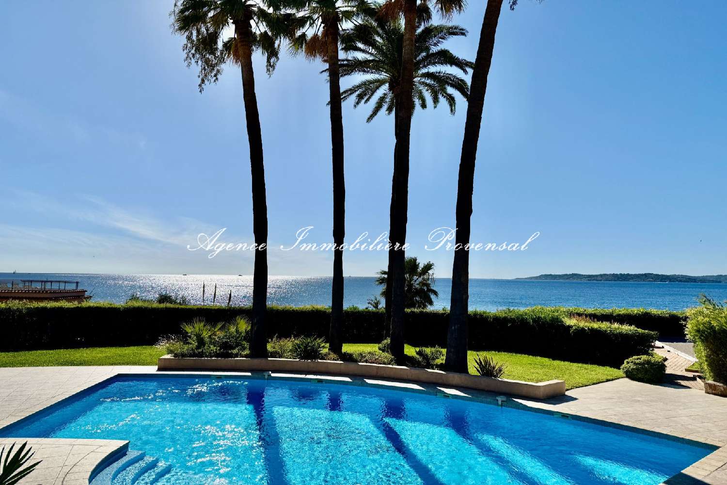  for sale apartment Sainte-Maxime Var 1