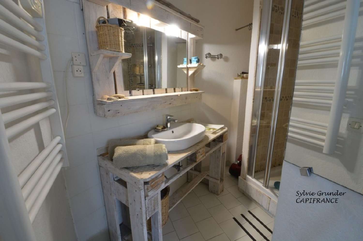  à vendre appartement Saintes-Maries-de-la-Mer Bouches-du-Rhône 8