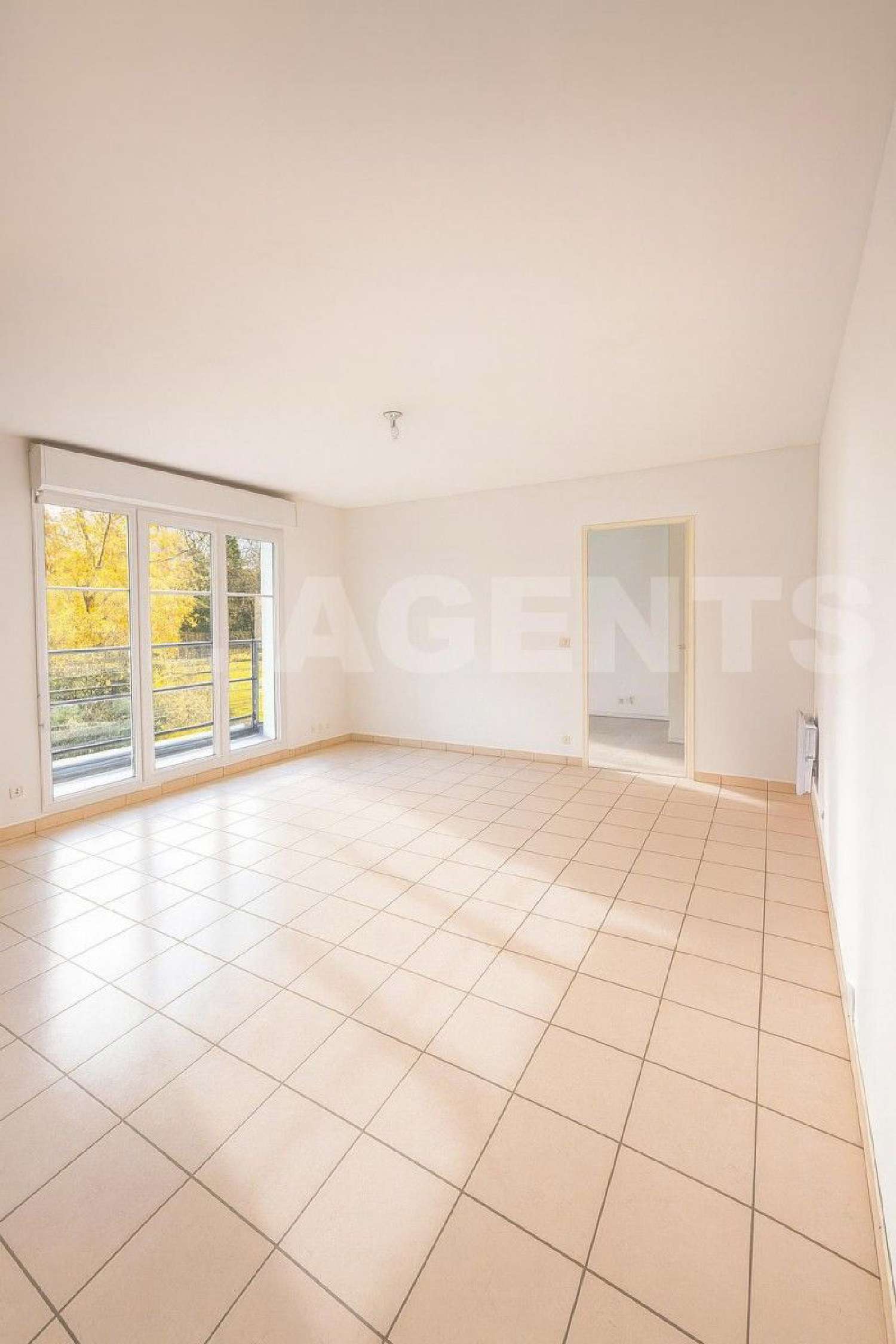  à vendre appartement Vaujours Seine-Saint-Denis 1