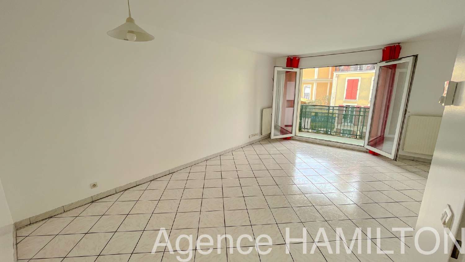  à vendre appartement Villeneuve-la-Garenne Hauts-de-Seine 3