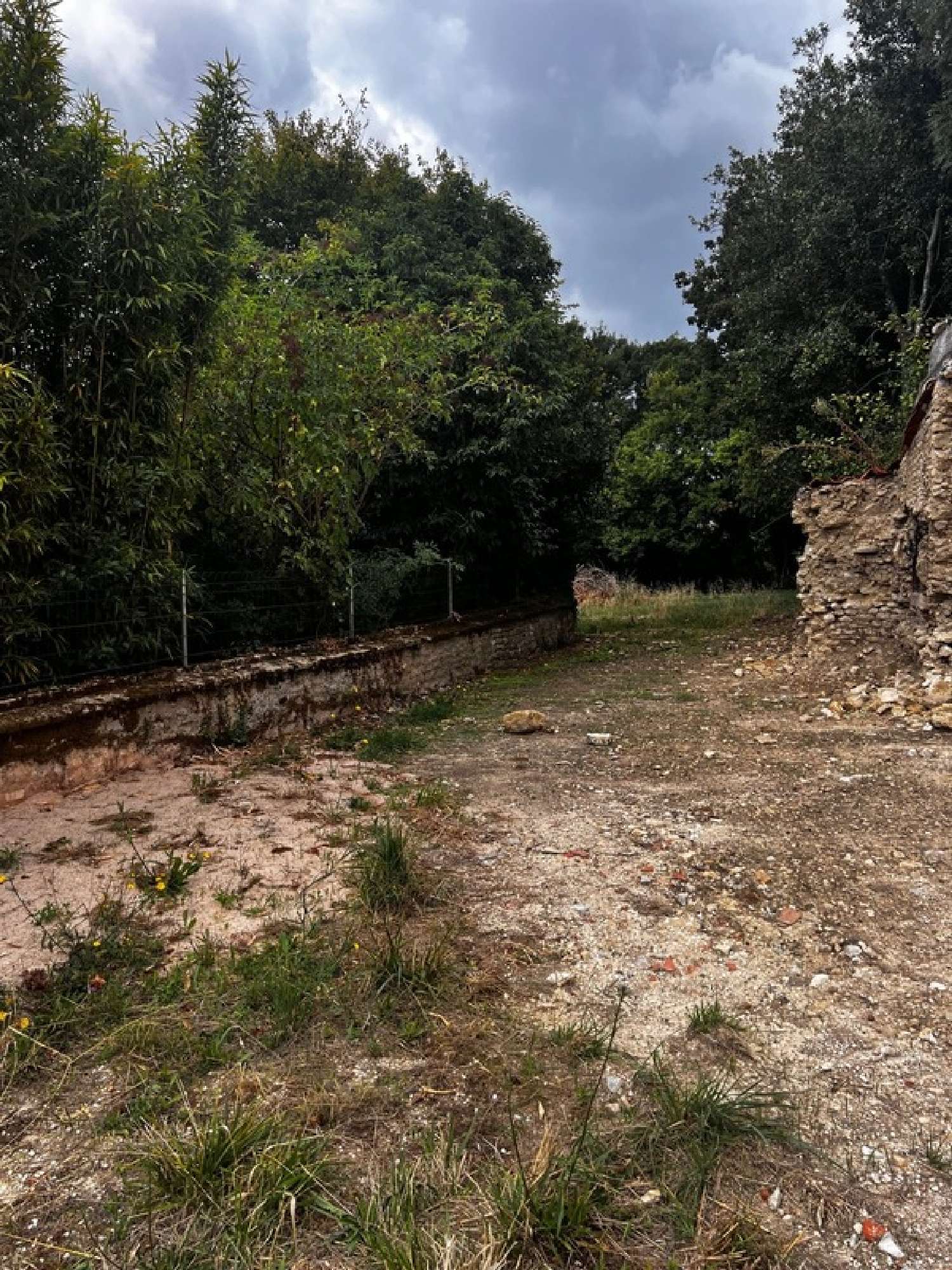 te koop schuur Genouillé Charente-Maritime 2