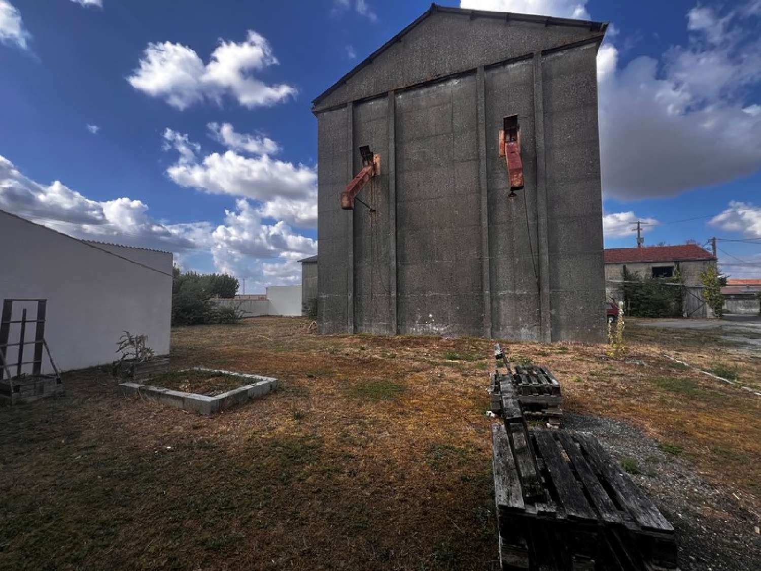 for sale barn Marsais Charente-Maritime 5