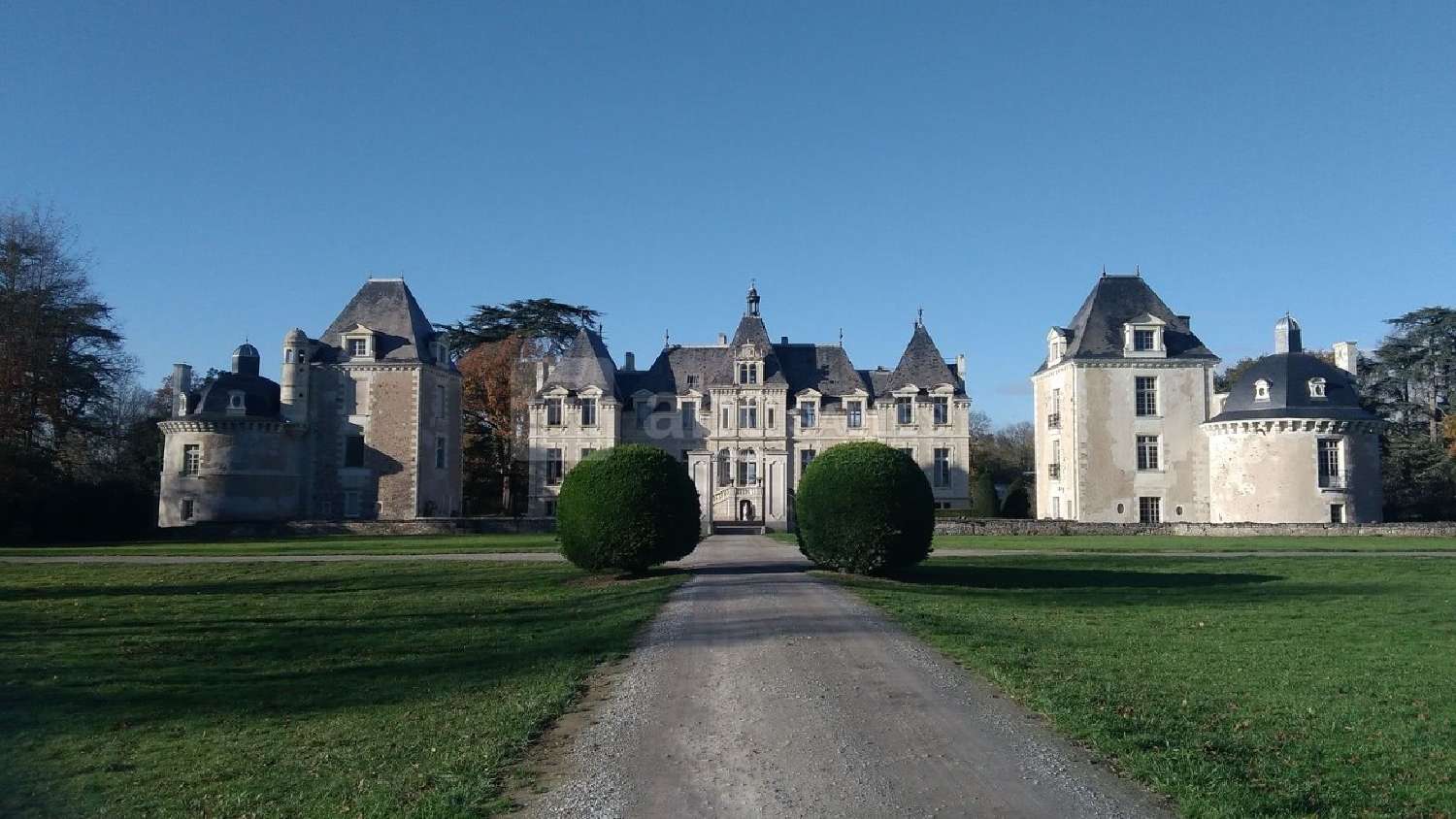  te koop kasteel Ancenis Loire-Atlantique 2