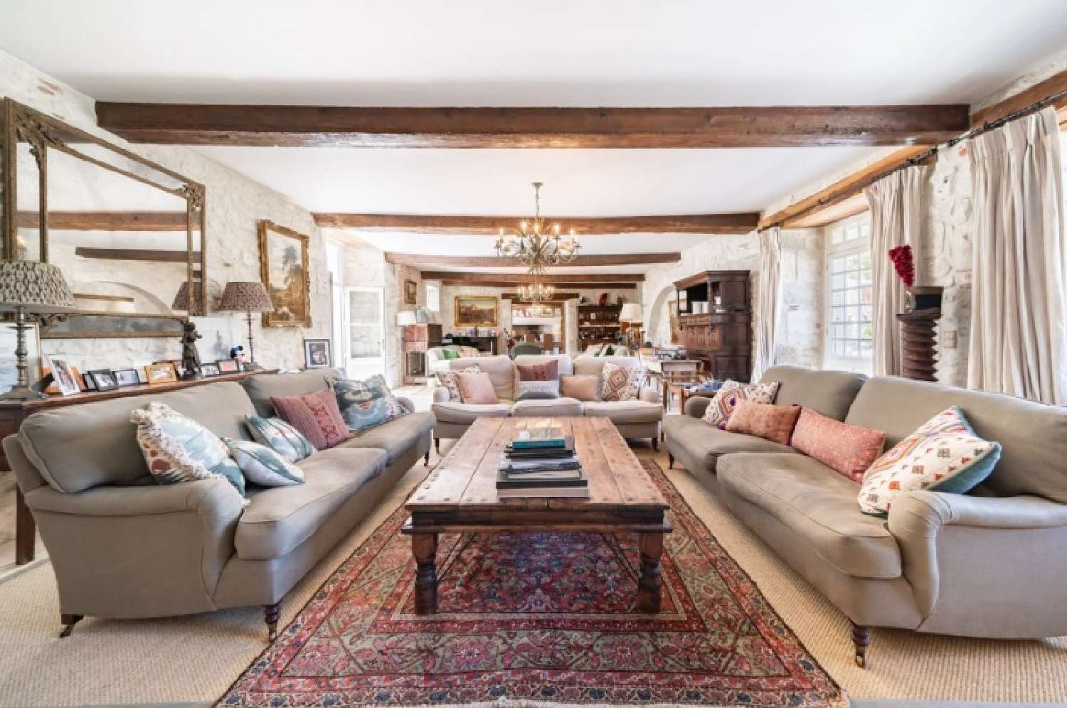  te koop kasteel Auch Gers 2