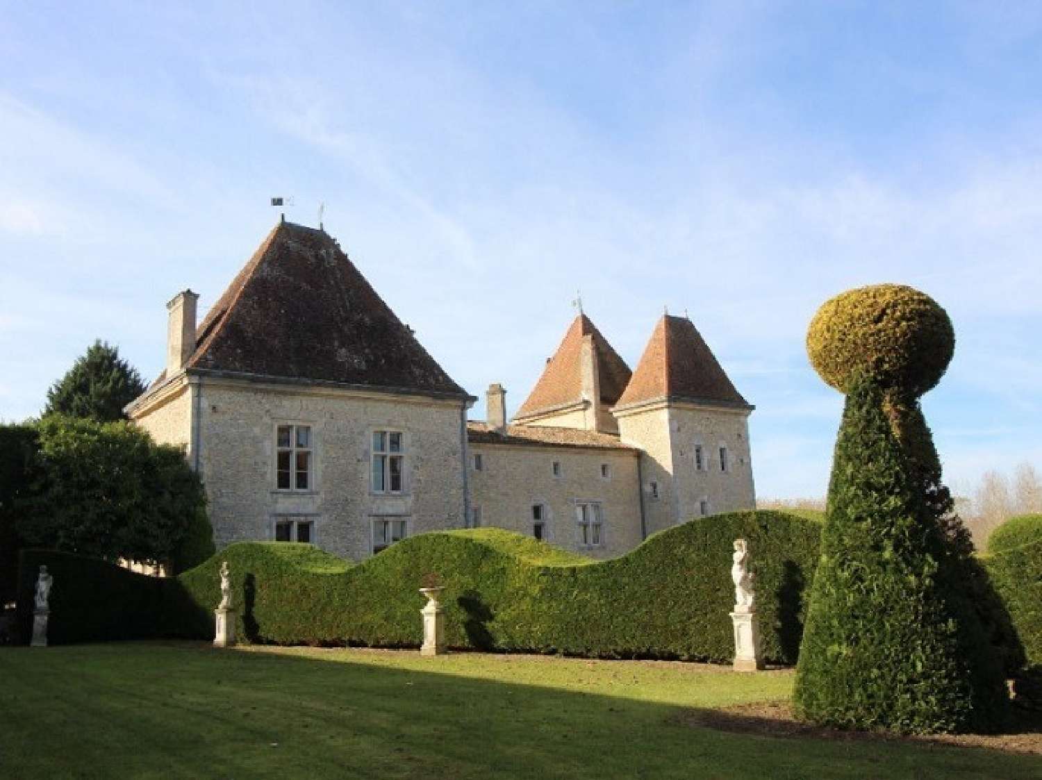 for sale castle Bordeaux Gironde 2