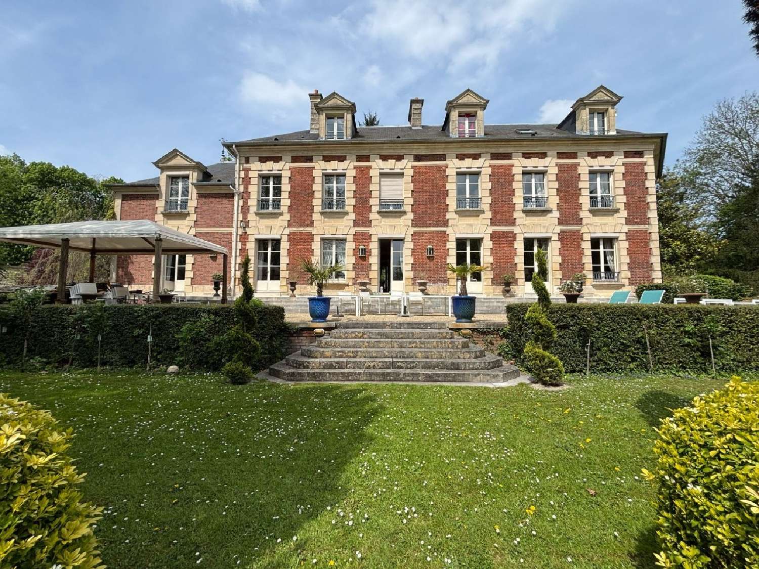  te koop kasteel Chantilly Oise 1