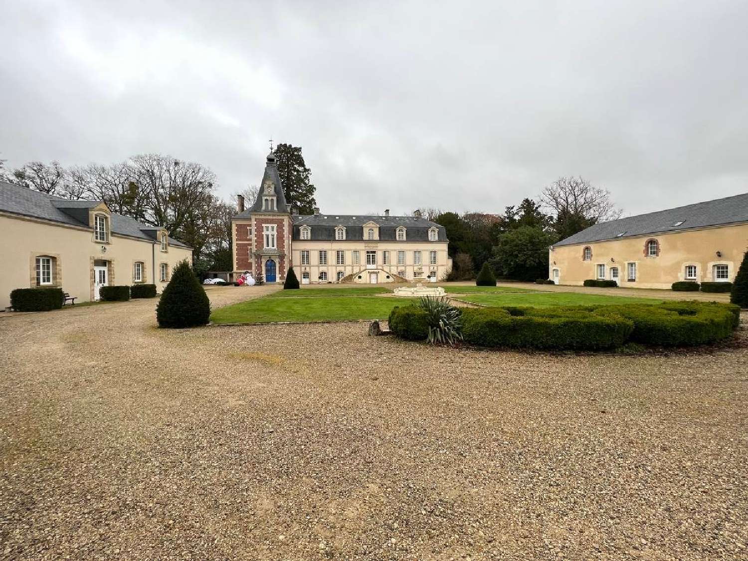 te koop kasteel Chartres Eure-et-Loir 3