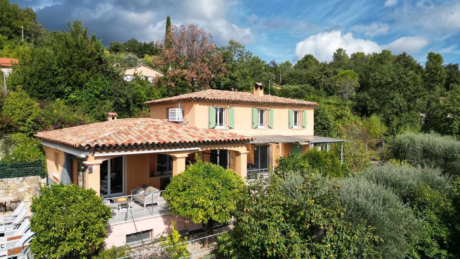  à vendre château Châteauneuf-Grasse Alpes-Maritimes 1