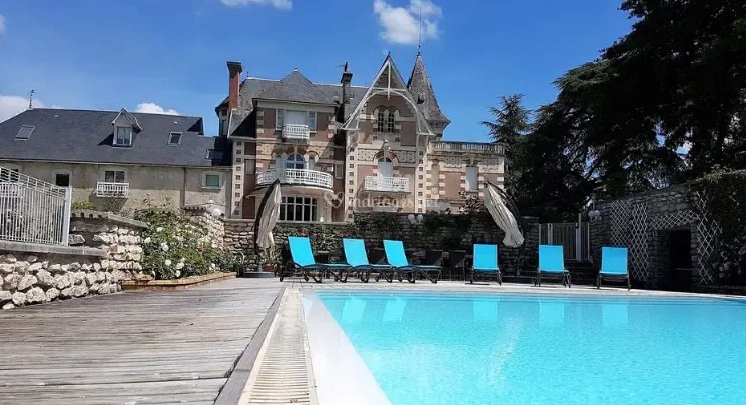  te koop kasteel Châteauroux Indre 2