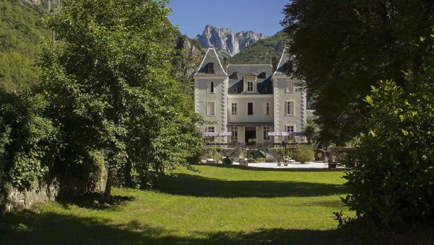  for sale castle Galié Haute-Garonne 4