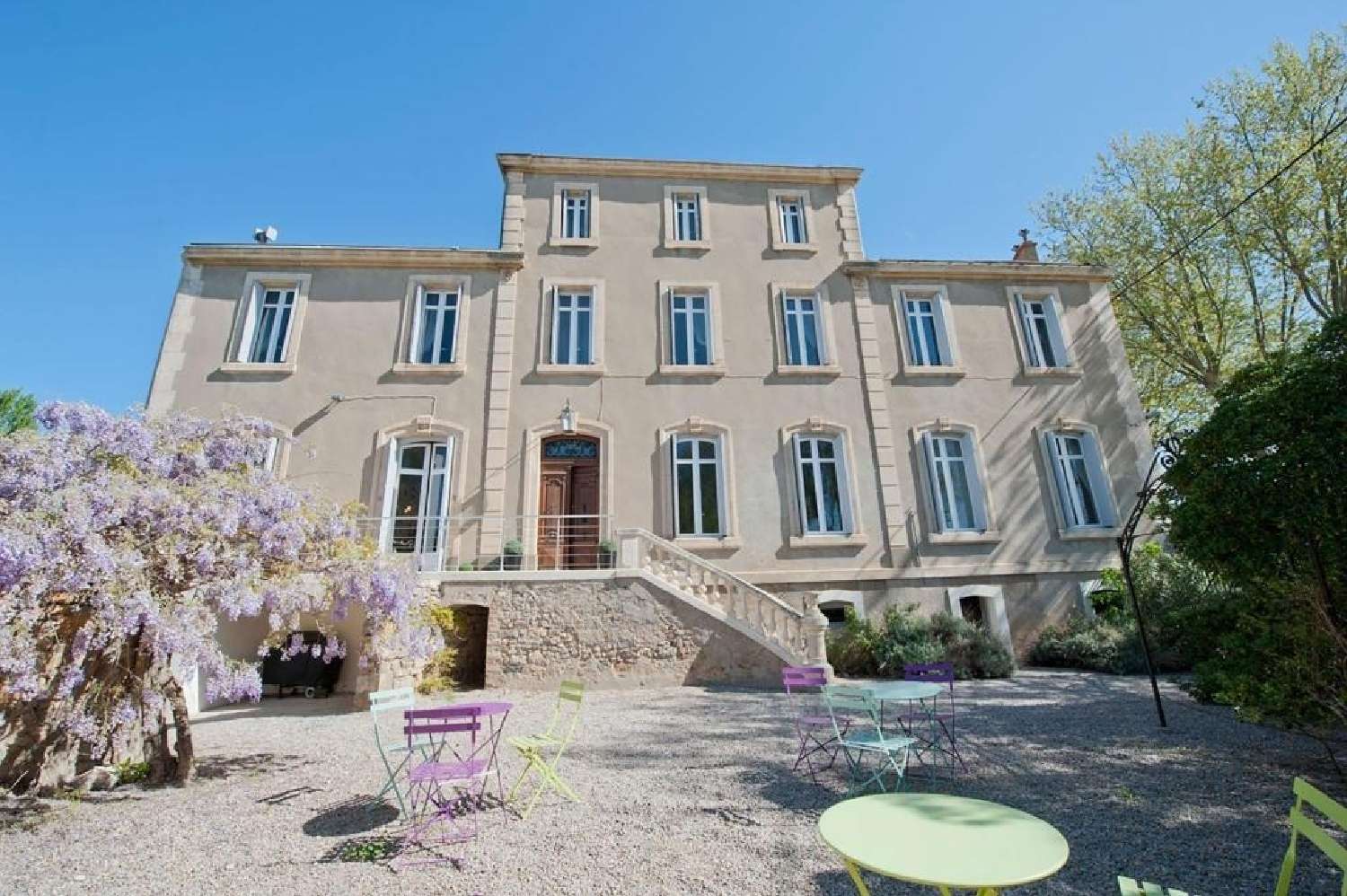  te koop kasteel L'Isle-sur-la-Sorgue Vaucluse 3
