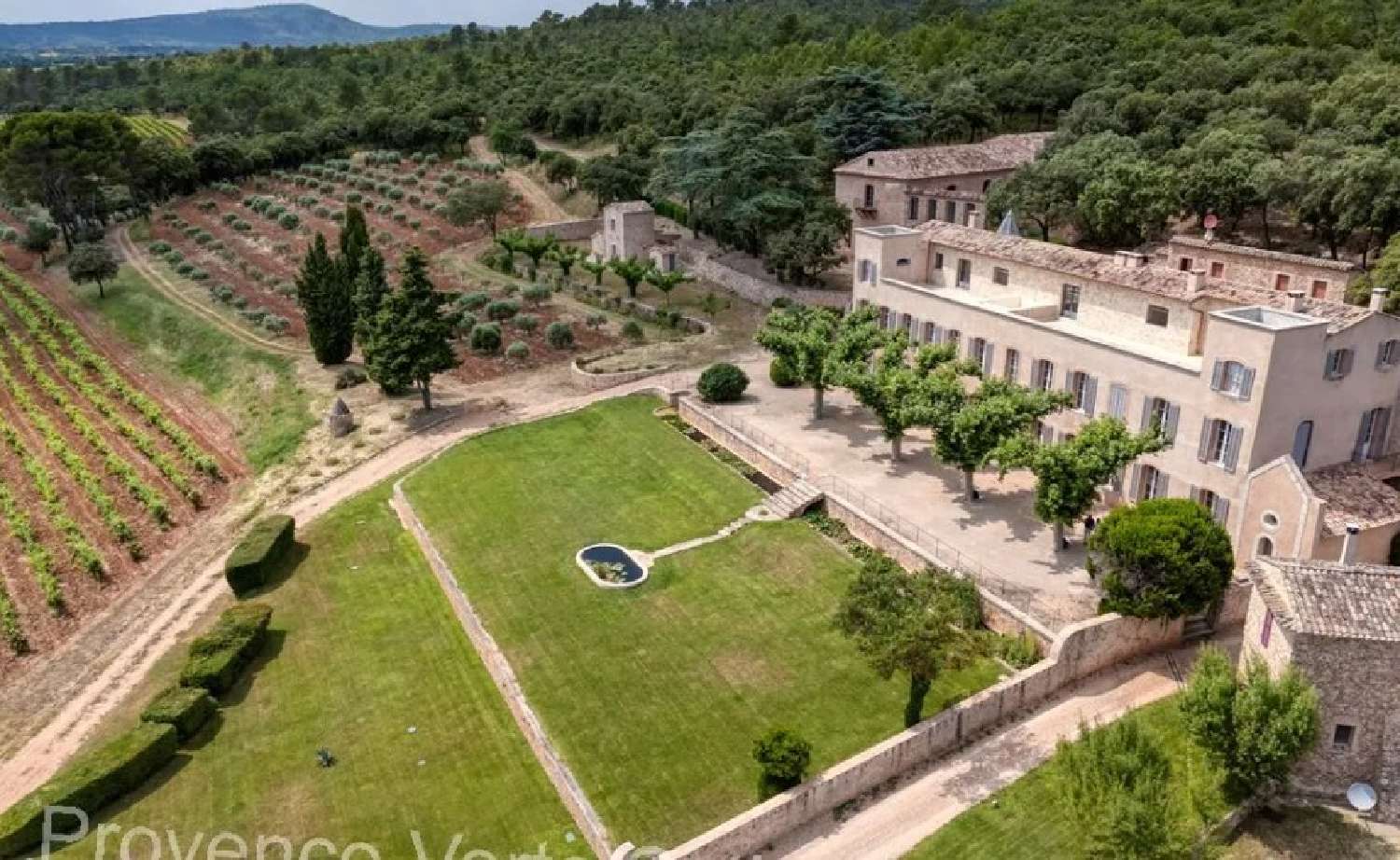  te koop kasteel Le Luc Var 3