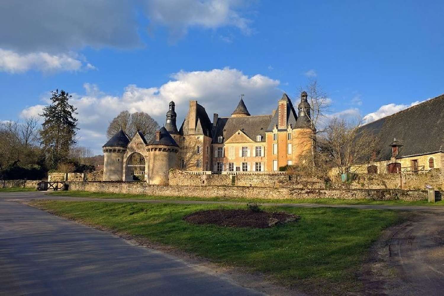  te koop kasteel Le Mans Sarthe 5