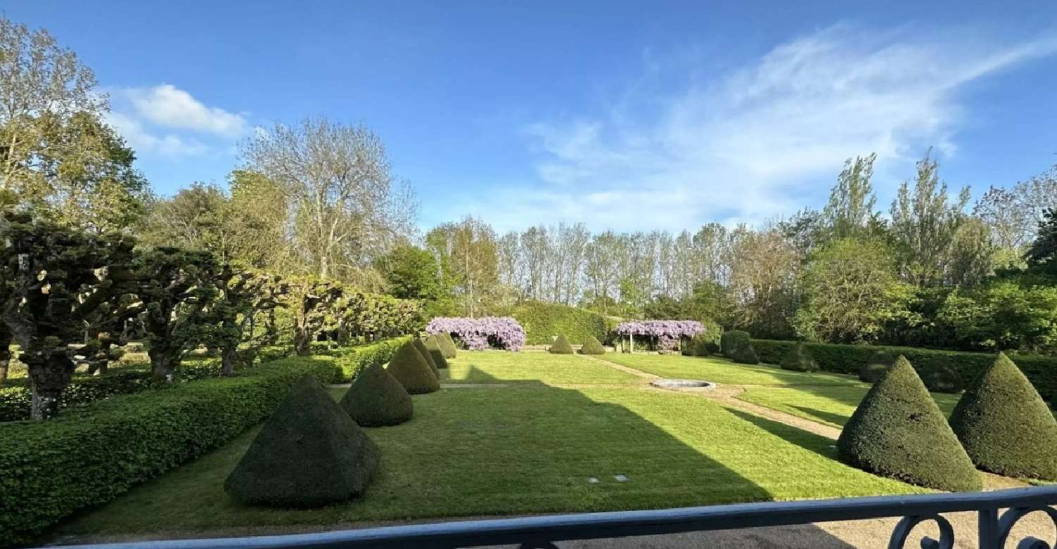  te koop kasteel Le Mans Sarthe 1