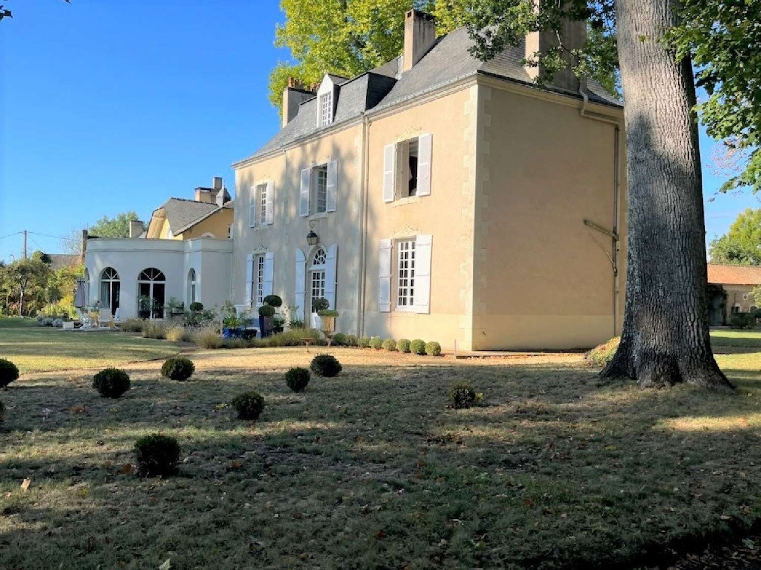  te koop kasteel Le Mans Sarthe 1