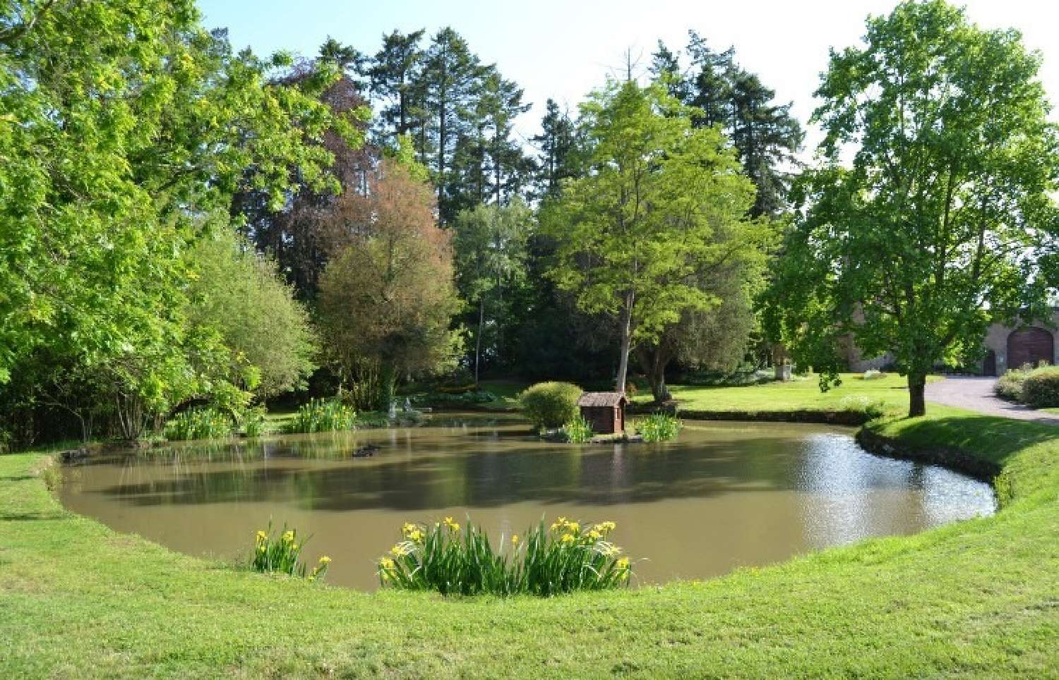  te koop kasteel Montluçon Allier 4