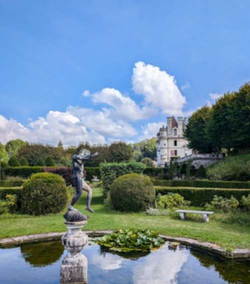 Neuville-sur-Oise Val-d'Oise kasteel foto 7187124