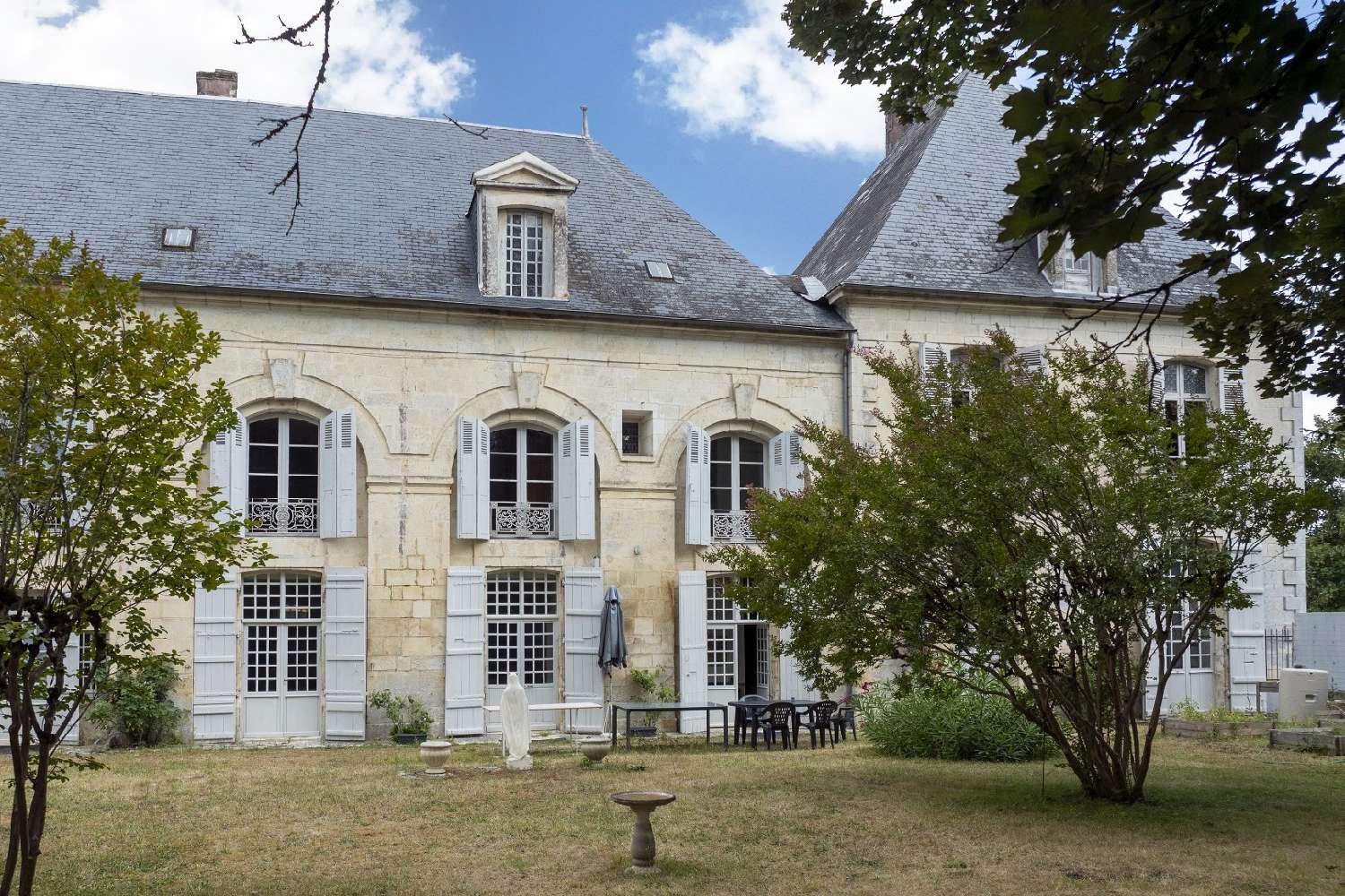 kaufen Schloss Saintes Charente-Maritime 1