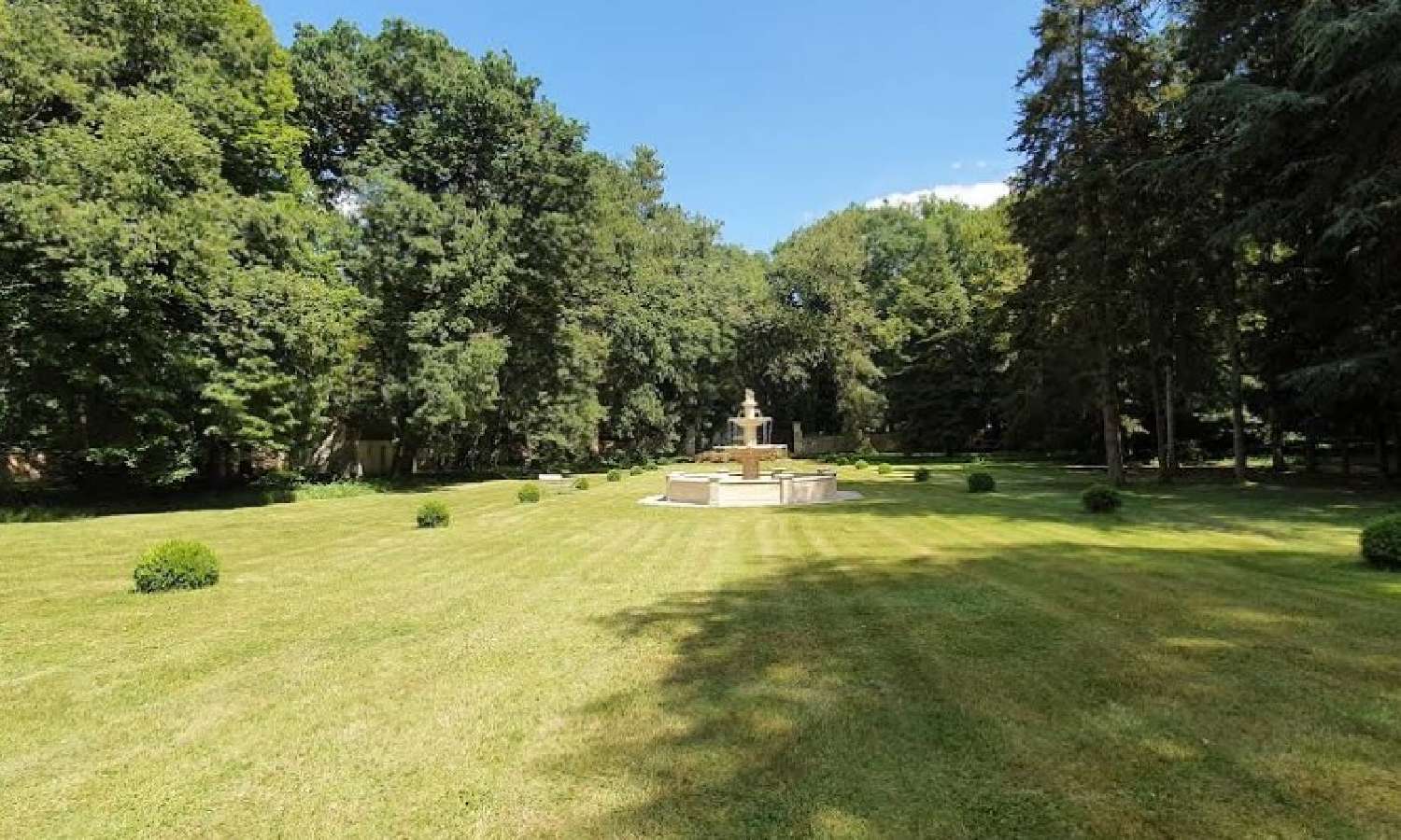  te koop kasteel Tours Indre-et-Loire 2