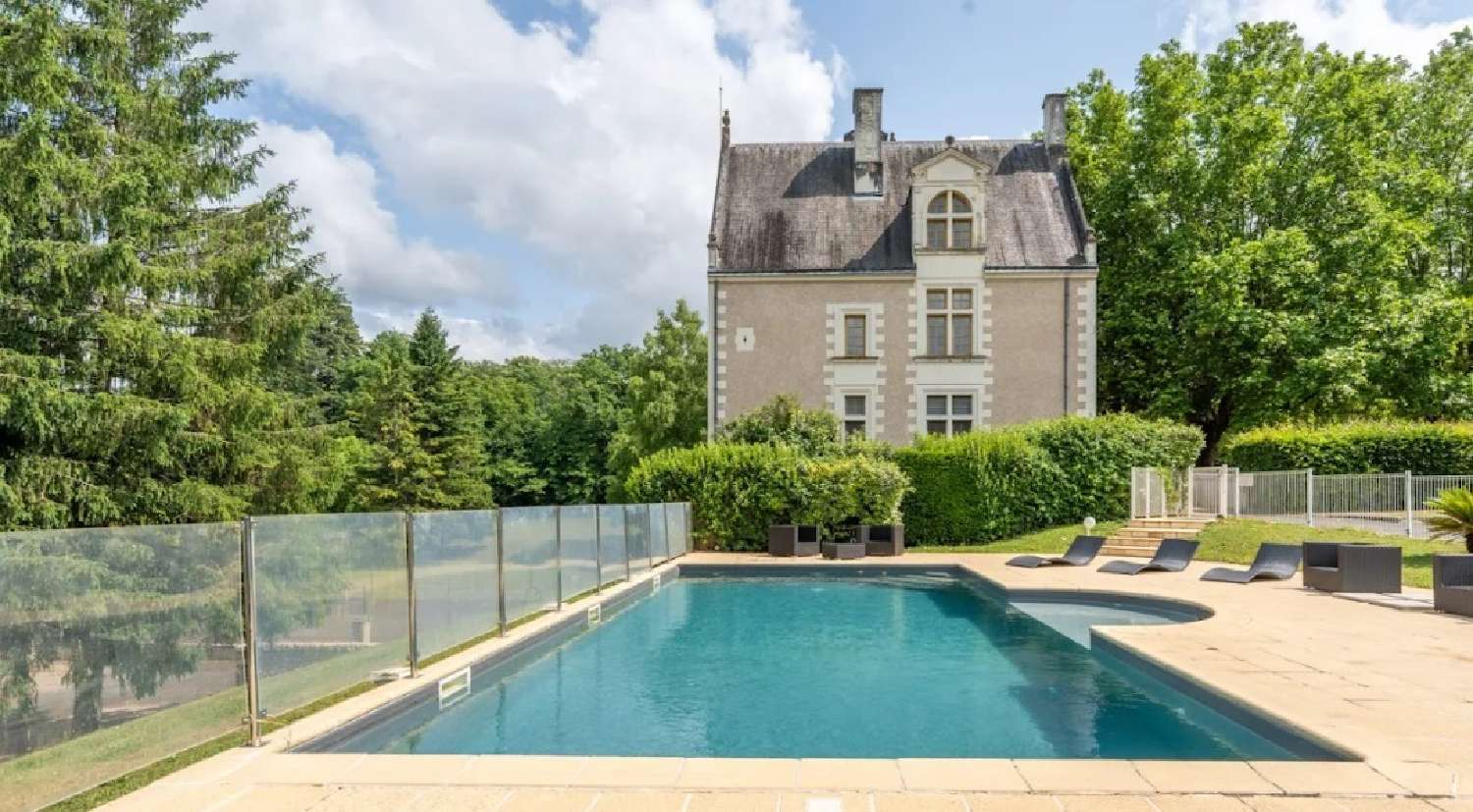  te koop kasteel Tours Indre-et-Loire 7