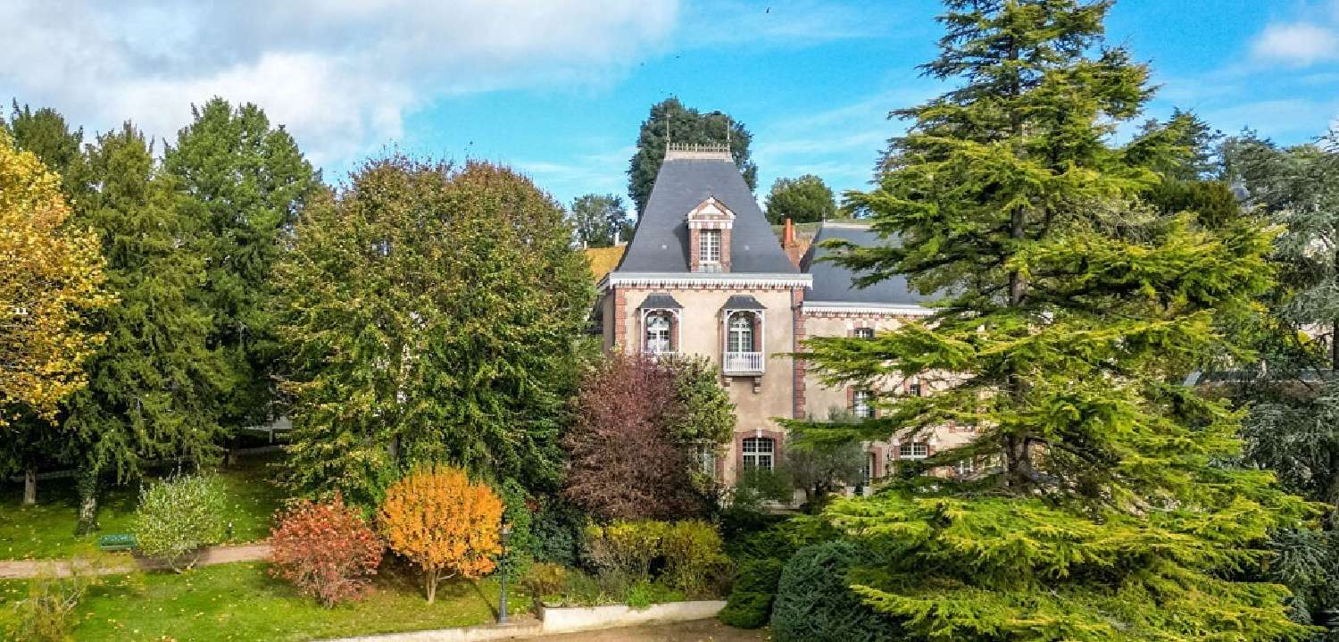  te koop kasteel Tours Indre-et-Loire 2