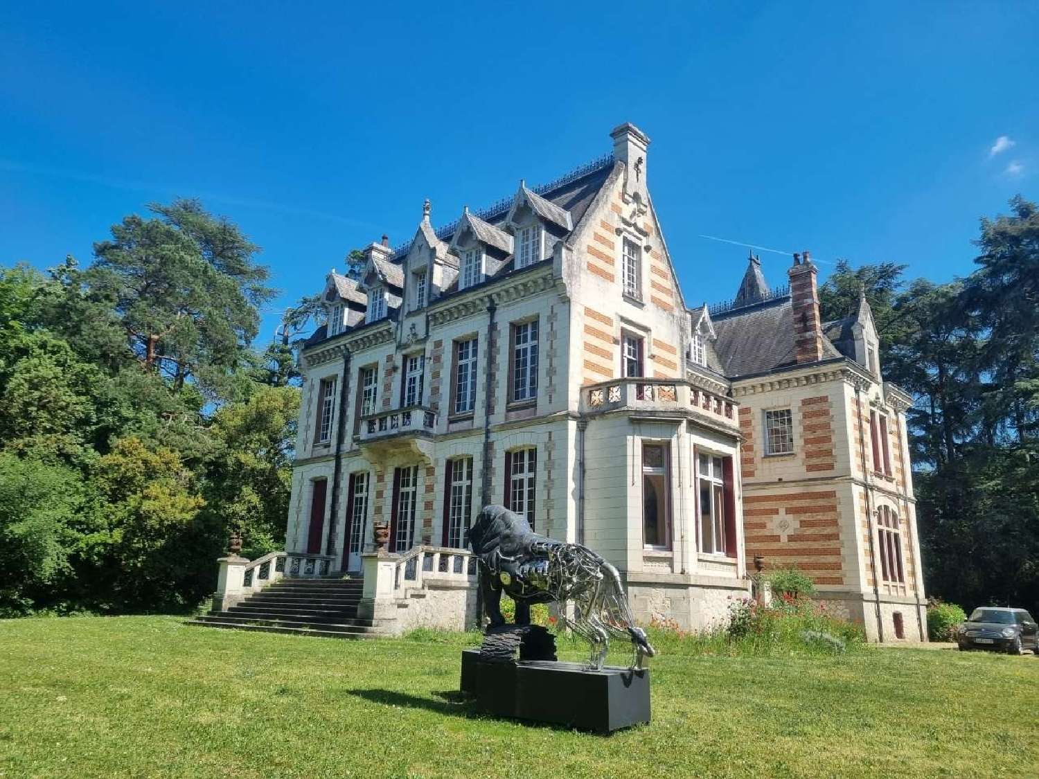 te koop kasteel Tours Indre-et-Loire 1