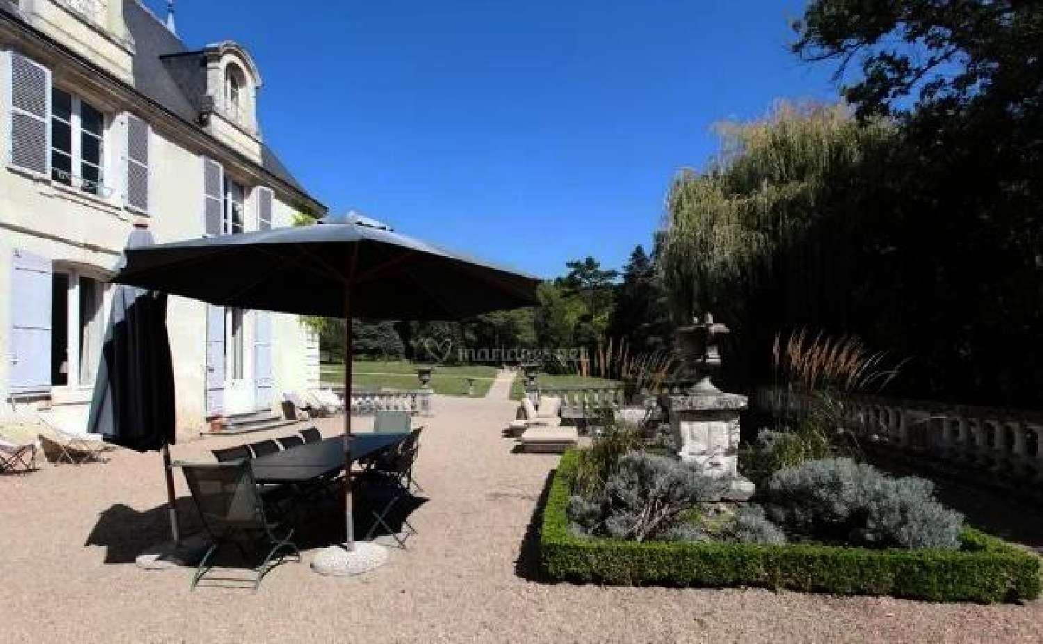  te koop kasteel Tours Indre-et-Loire 1