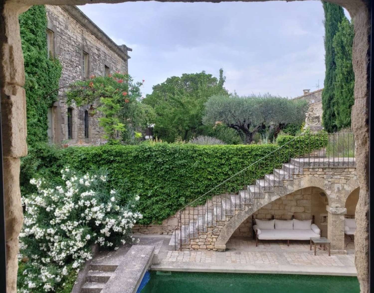  te koop kasteel Uzès Gard 2