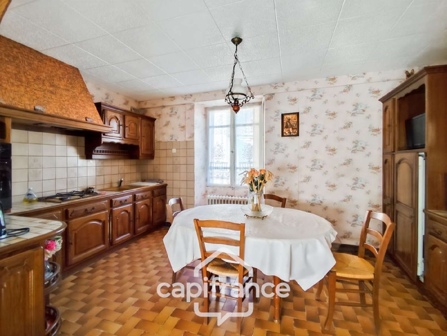  te koop stadshuis Bessé-sur-Braye Sarthe 3