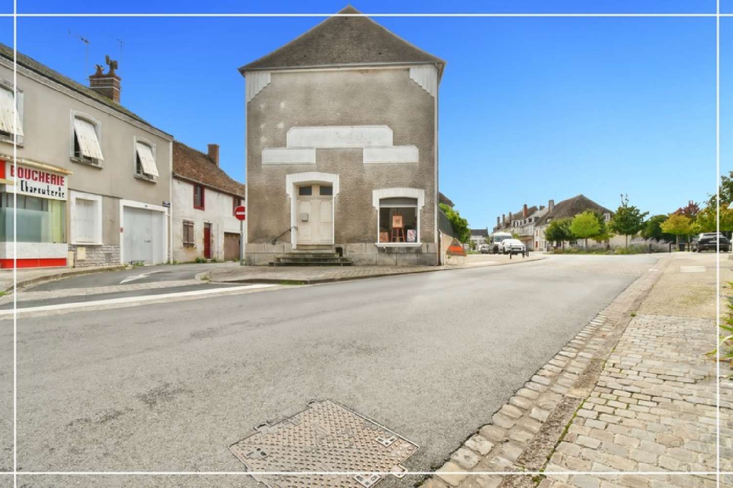 te koop stadshuis Châteaumeillant Cher 8